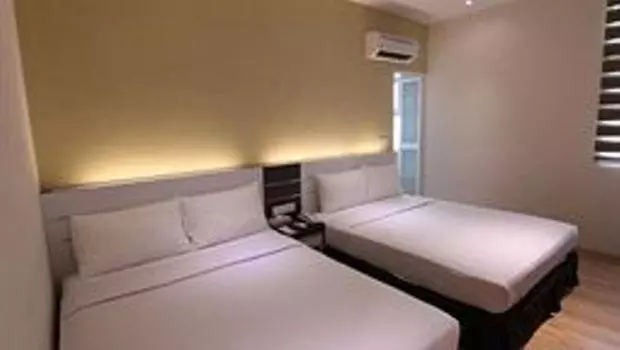 Fotos del hotel The V:  11