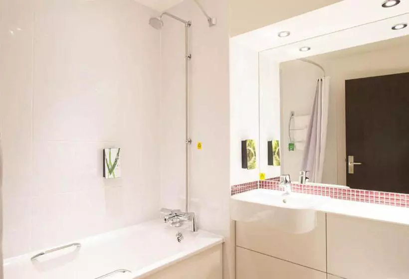 Fotos del hotel Premier Inn Derby West:  3