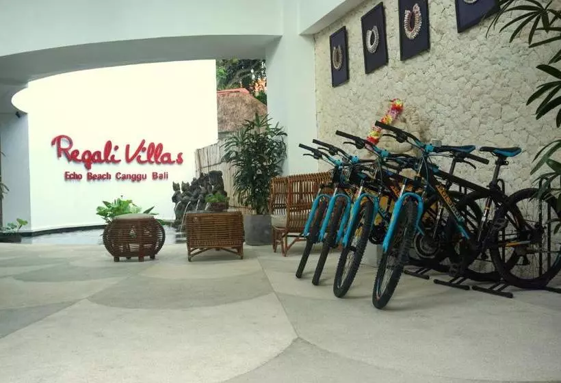 Fotos del hotel Regali Villa:  4