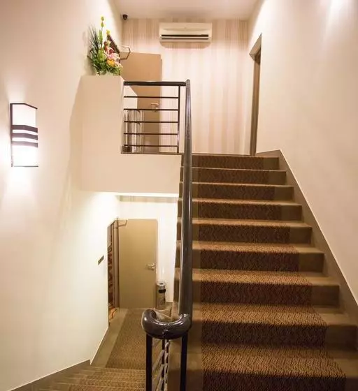 Fotos del hotel Zamburger Victory City:  18
