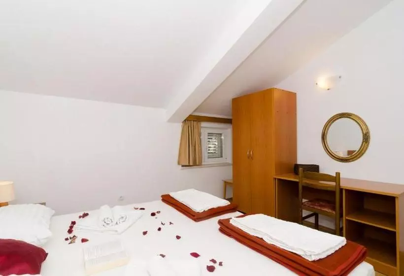 Fotos del hotel Apartments Senjo:  8
