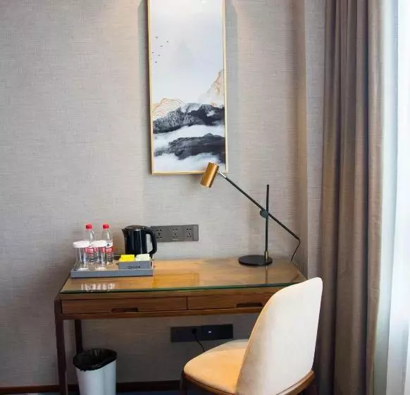 Fotos del hotel Ramada Encore Hotel Caidian Wuhan Branch:  15