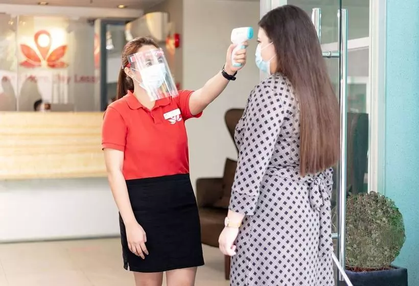 Fotos del hotel Zen Premium Near Rockwell Makati:  2