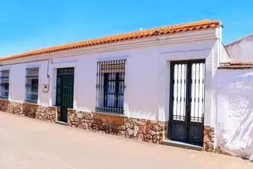 Charming House In Castilblanco With Terrace And Fireplace - Castilblanco