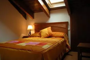 Apartamentos Estop - Sahun