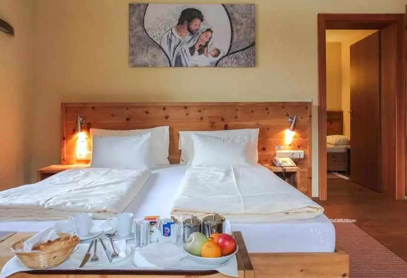 Fotos del hotel Tyrolalpenhof:  2