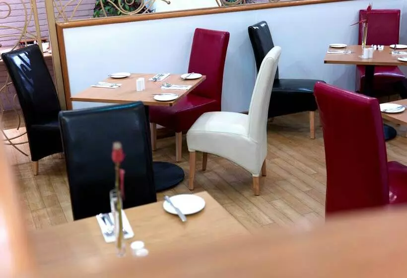 Fotos del hotel The Royal Angus Hotel:  4