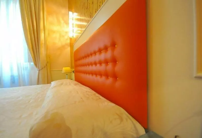 Fotos del hotel De Rose Hotel:  23