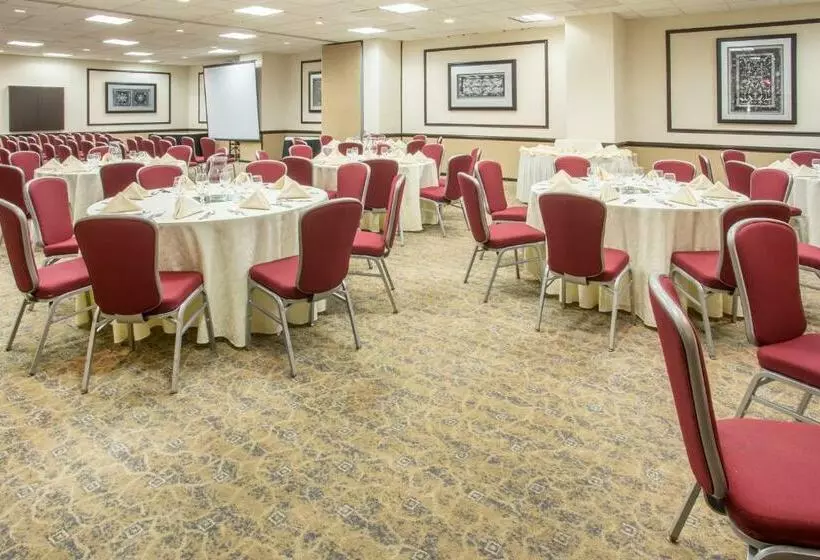 Fotos del hotel Crowne Plaza Suites Houston  Near Sugar Land, An Ihg:  13