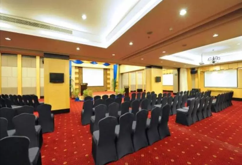 Fotos del hotel Grand Borneo:  6