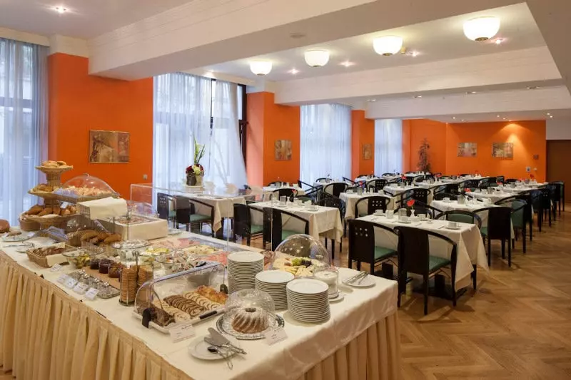 Fotos del hotel Austria Trend Hotel Favorita:  3