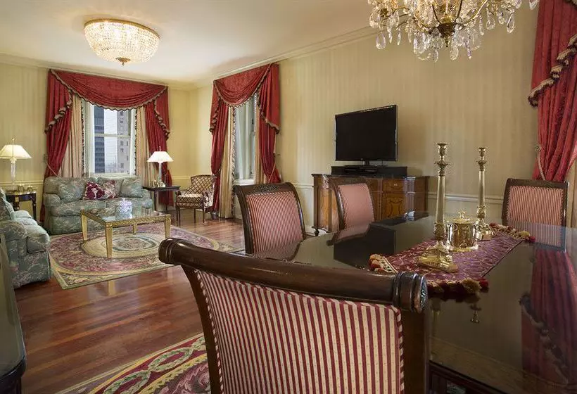 Fotos del hotel The Waldorf Towers:  25