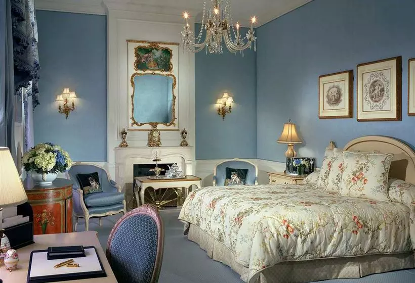 Fotos del hotel The Waldorf Towers:  12