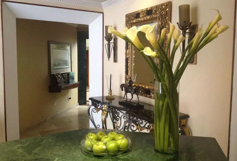 Fotos del hotel La Colina Suites Hotel:  10