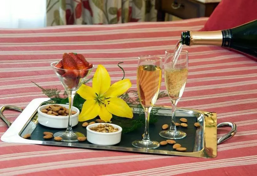 Fotos del hotel Howard Johnson By Wyndham 9 De Julio Avenue:  9