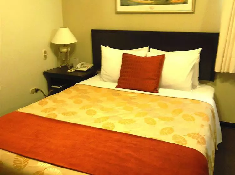 Fotos del hotel Leon De Oro Inn & Suites:  18