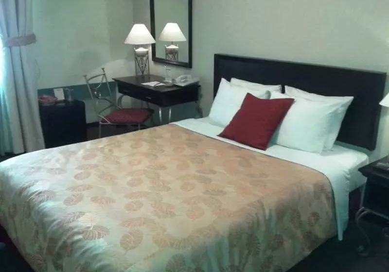 Fotos del hotel Leon De Oro Inn & Suites:  16