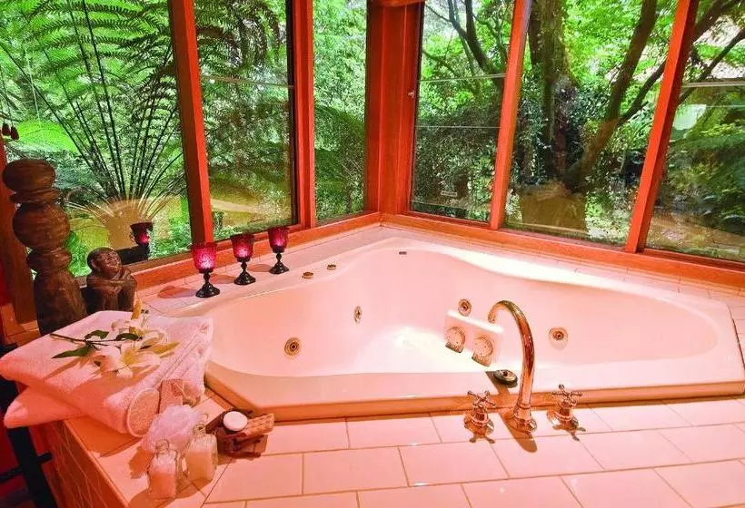 Fotos del hotel Linden Gardens Rainforest Retreat:  2