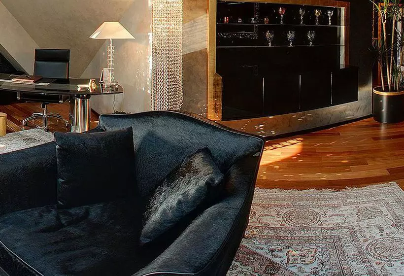 Fotos del hotel Royal Square  & Suites:  25