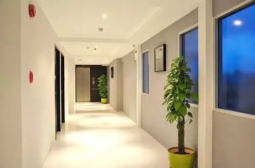 Fotos del hotel Le Platinum Residency:  4