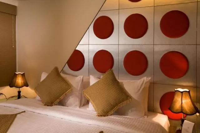 Fotos del hotel Krishinton Suites:  12