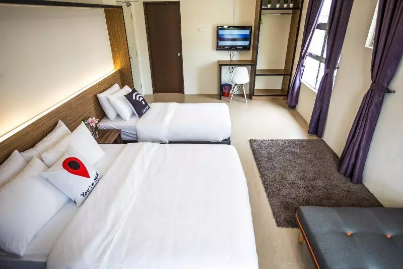 Fotos del hotel Allstar:  3