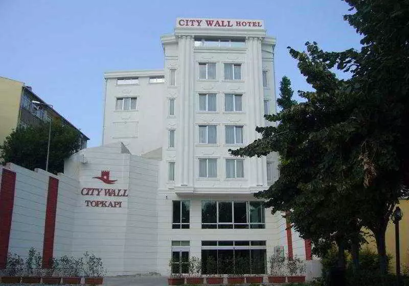 City Wall Hotel