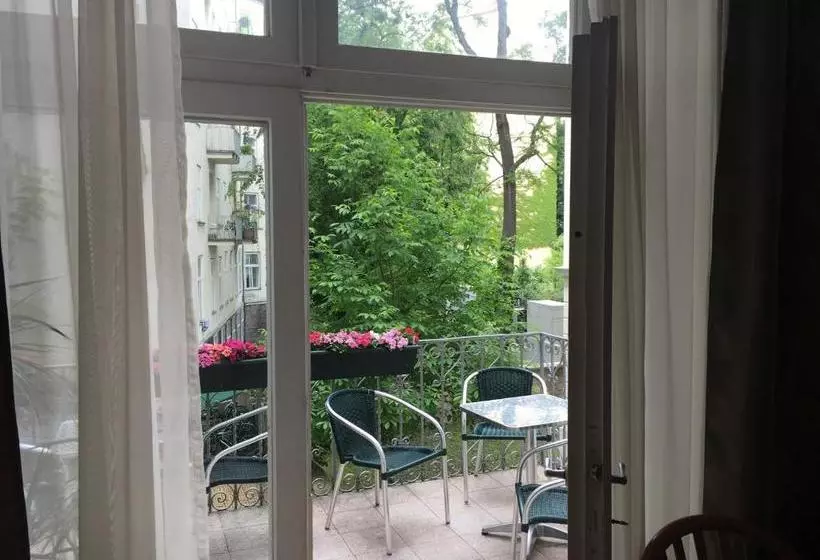 Fotos del hotel Pension Anifalstaff:  7