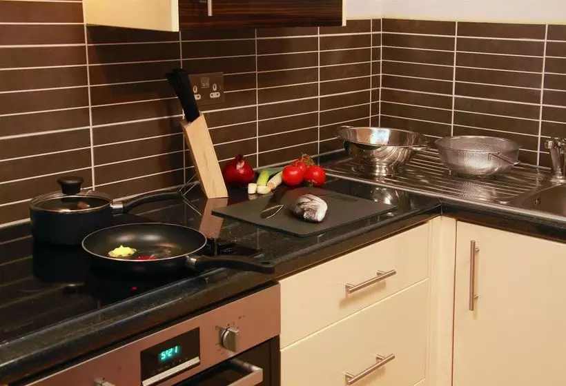 Fotos del hotel Best Western Maitrise Suites Apartment Hotel:  2