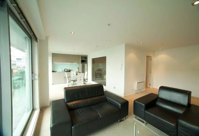 Fotos del hotel Distinction Wellington, Century City:  11