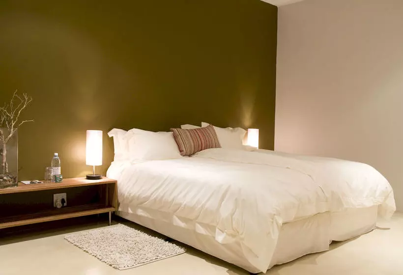 Colourful Manor Luxury Lodge