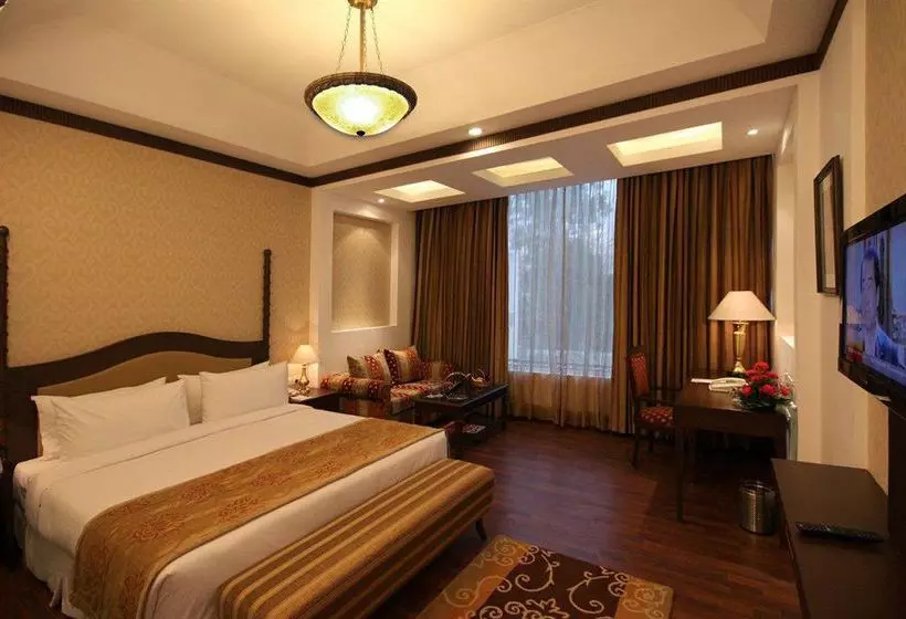 Fotos del hotel Country Inn & Suites By Radisson, Delhi Satbari:  15