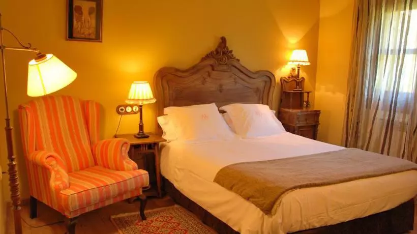 Fotos del hotel Selba D'ansils:  8