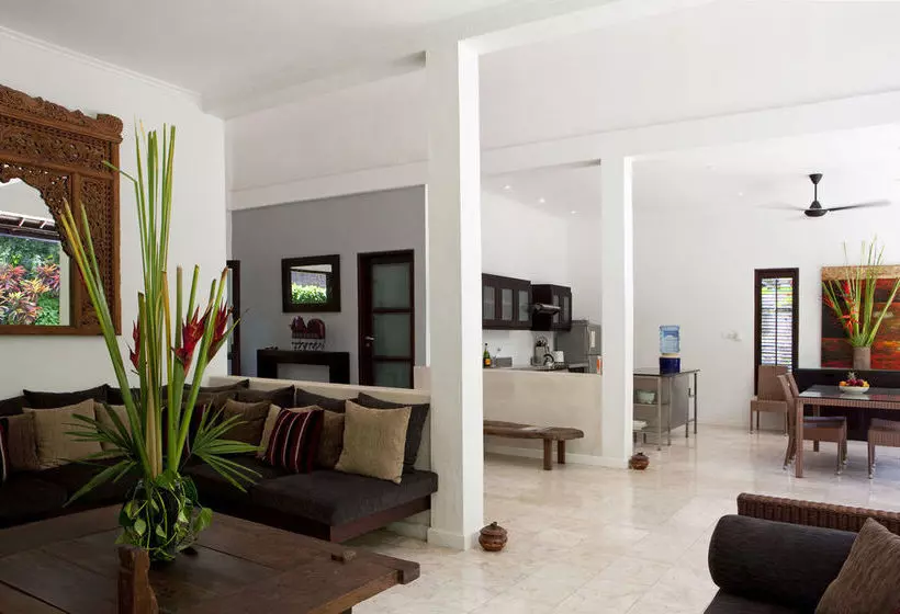 Fotos del hotel Villa 8:  24