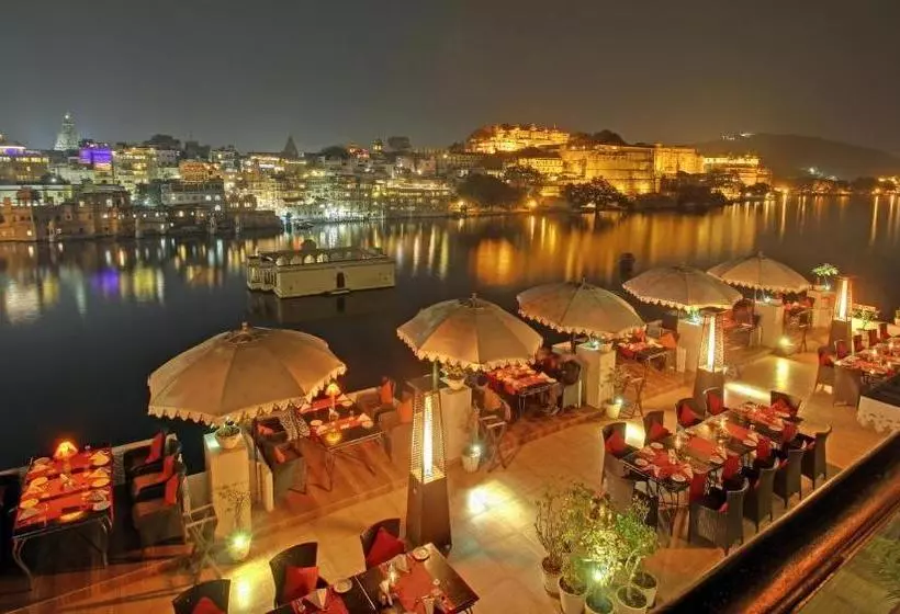 Fotos del hotel Lake Pichola Hotel:  8