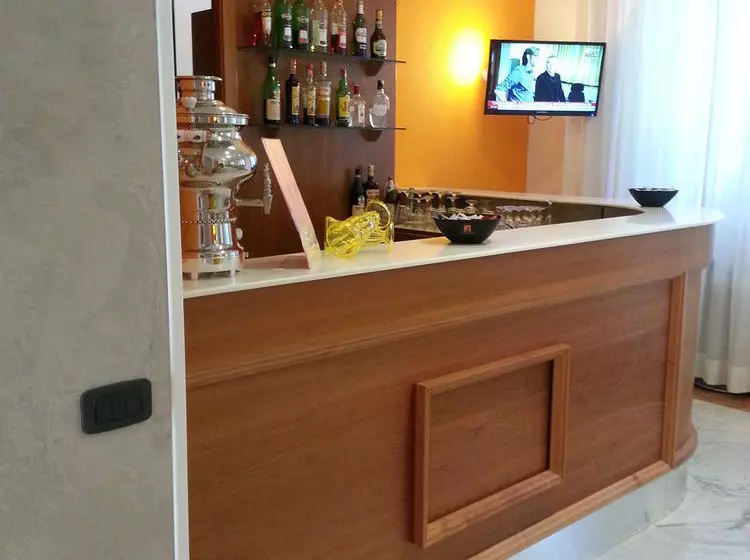 Fotos del hotel Hotel Villa Dei Giuochi Delfici:  22