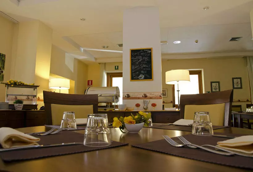 Fotos del hotel Hotel Villa Dei Giuochi Delfici:  16