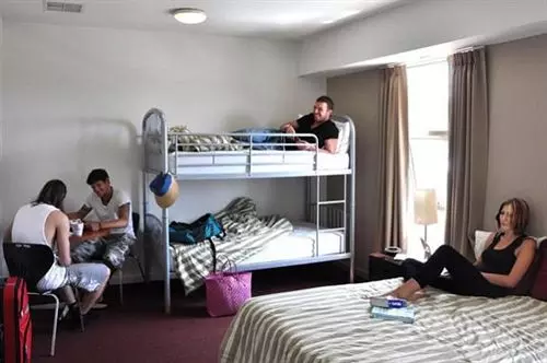 Fotos del hotel Habitat Hq  Hostel:  17