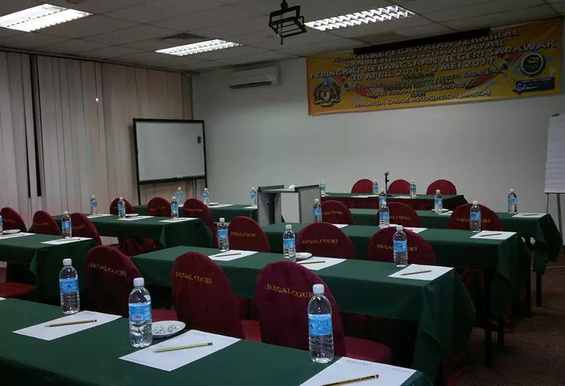 Fotos del hotel Regal Court Hotel Kuching:  5