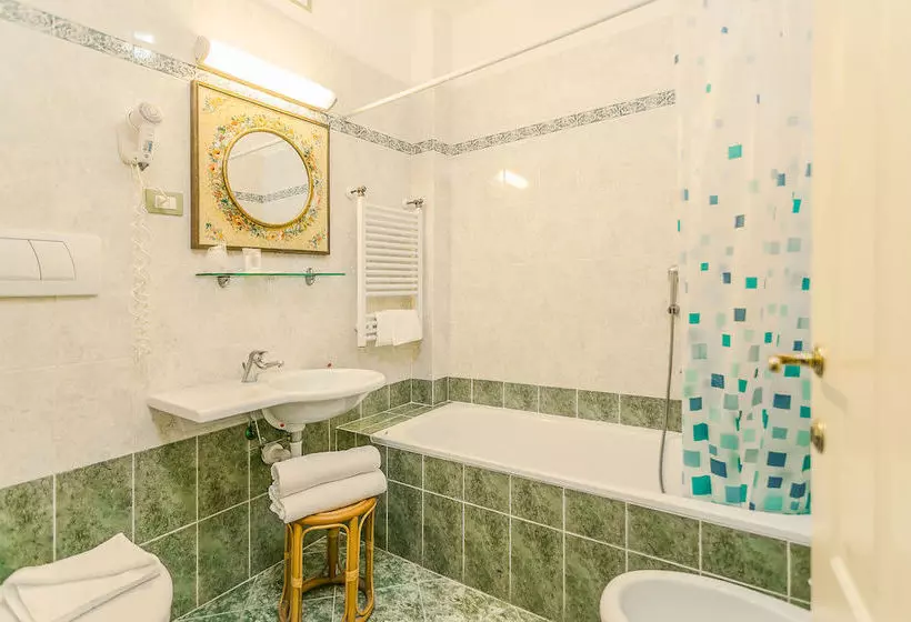 Fotos del hotel Curtatone:  8