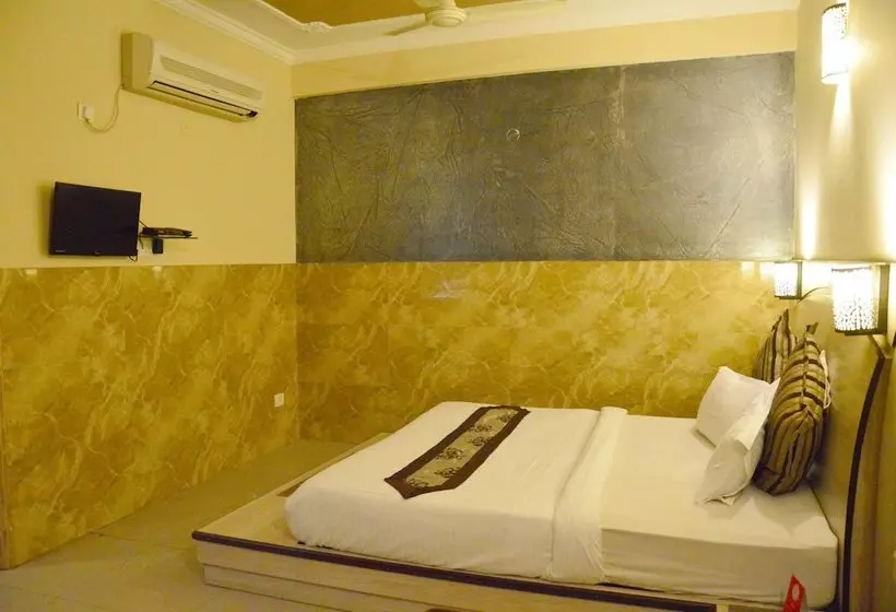 Fotos del hotel Collection O 45824 Opposite Jyotiba Hospital:  7