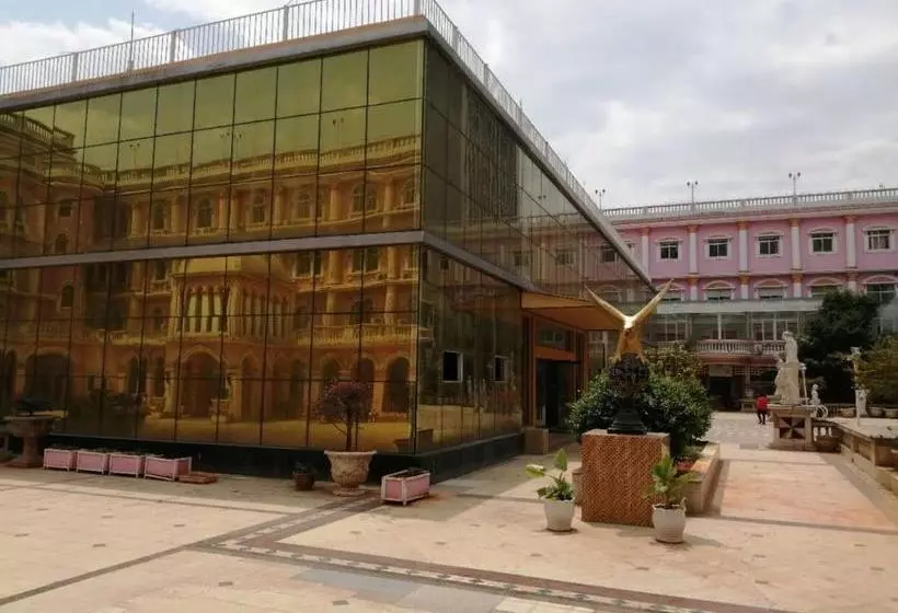 Fotos del hotel Royal Garden:  7