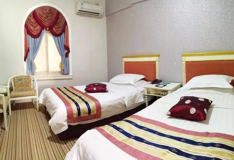 Fotos del hotel Royal Garden:  8