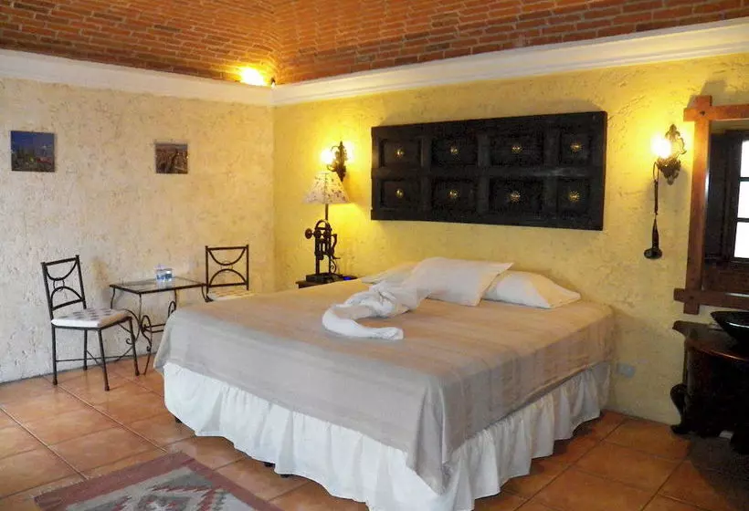 Fotos del hotel Euromaya Suites:  18