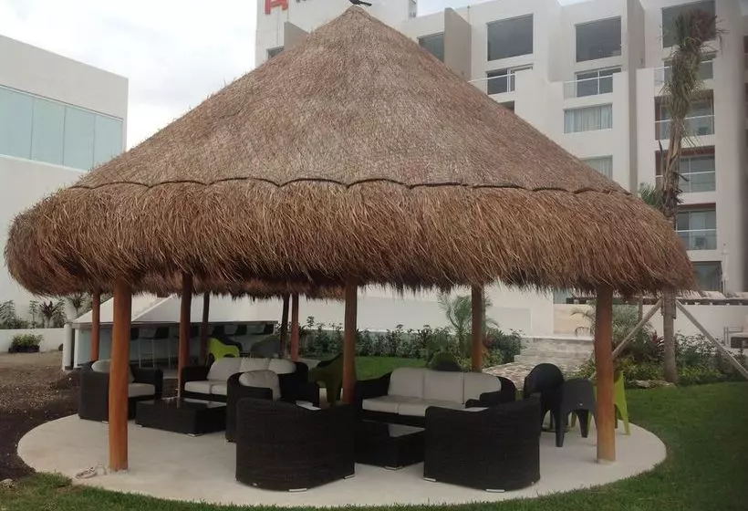 Fotos del hotel Cancun Marina Club:  8