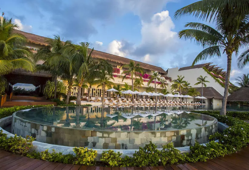 Grand Class at Grand Velas Riviera Maya – Adults Only