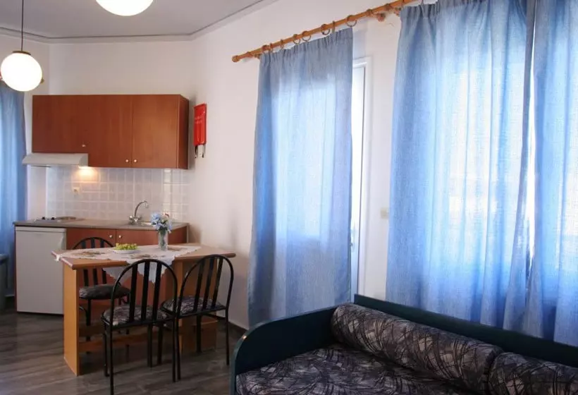 Fotos del hotel Koukouras & Lia Apartments:  19