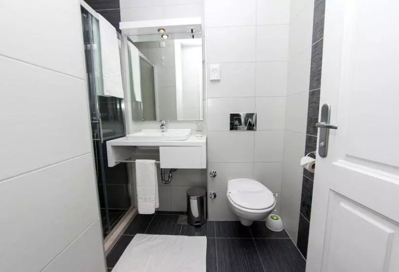 Fotos del hotel Villa Milas:  9