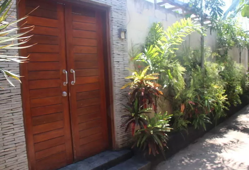 Fotos del hotel Scallywags Gili Air:  16