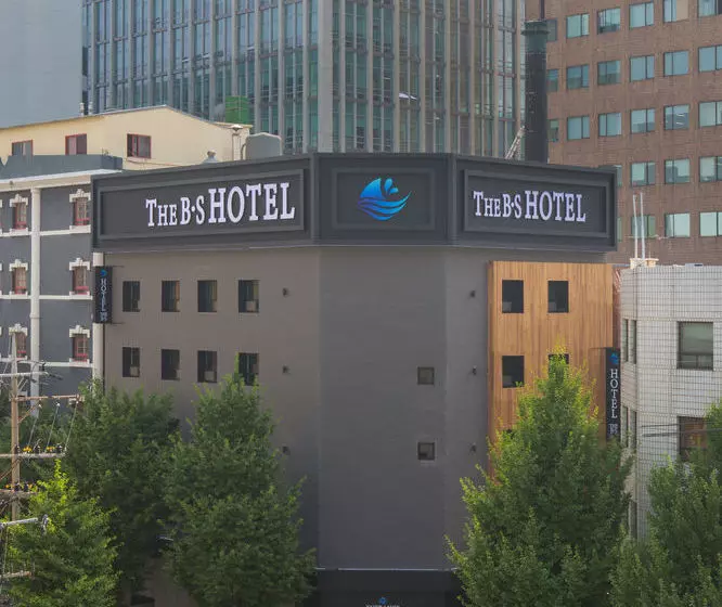 Fotos del hotel The Bs:  1